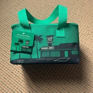 🆕 Trader Joe’s Green Mini Insulated Cooler Lunch Bag